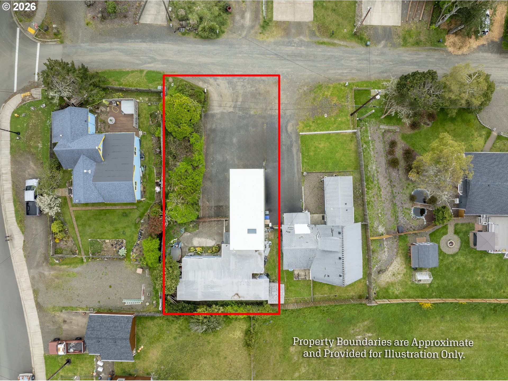 220 Southwest 29th Street Newport, OR 97366 - Photo 5 of 10