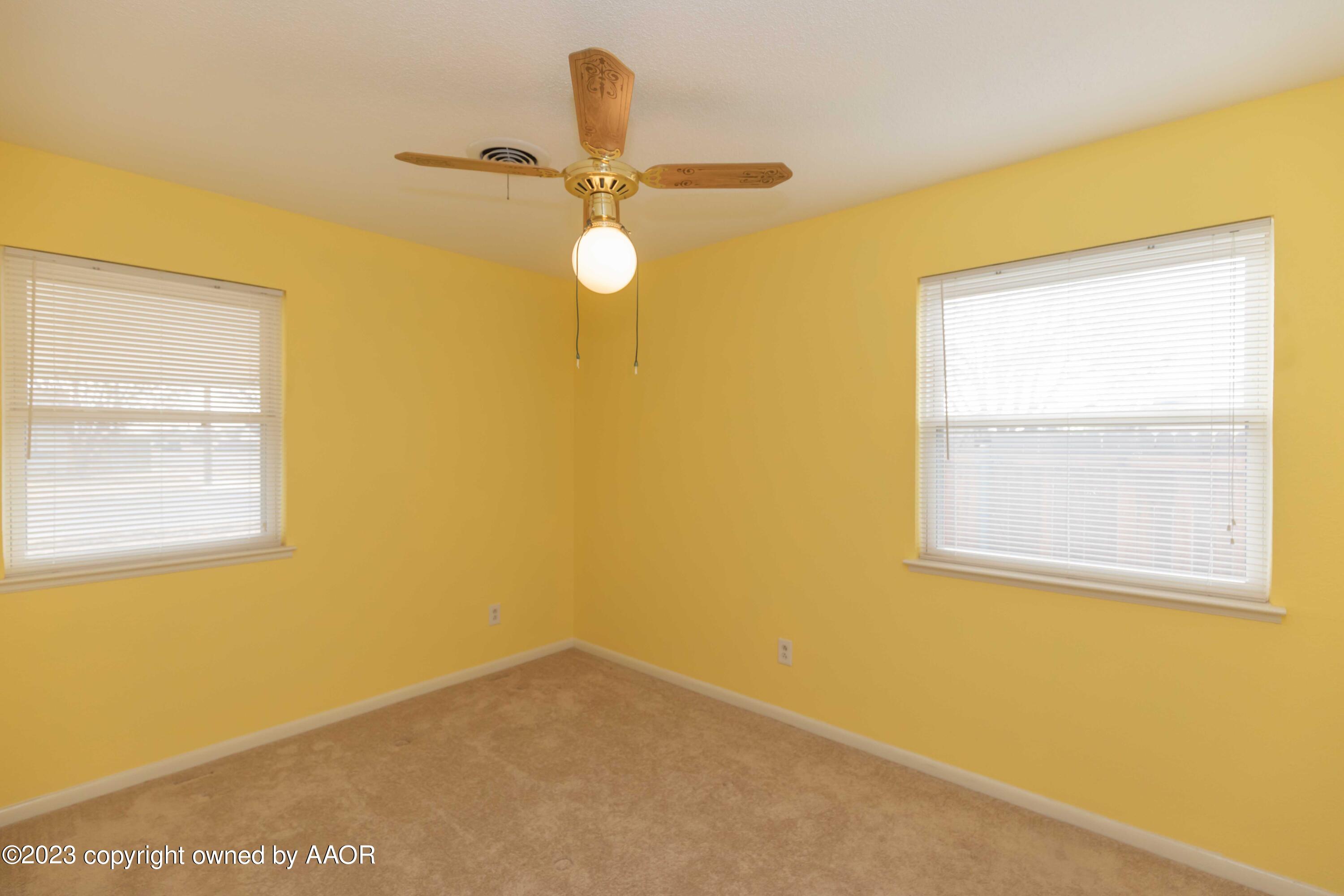 2920 South Nelson Street Amarillo, TX 79103 - Photo 23 of 47 a view of a room with a window