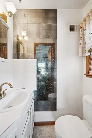 $299,900 | 1314 Northeast 58th Street, Gladstone, MO 64118