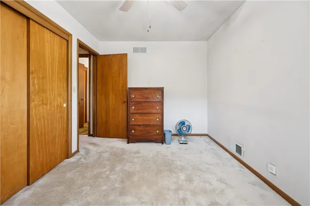 $299,900 | 1314 Northeast 58th Street, Gladstone, MO 64118