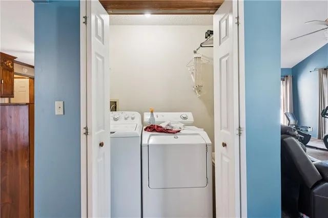 $299,900 | 1314 Northeast 58th Street, Gladstone, MO 64118