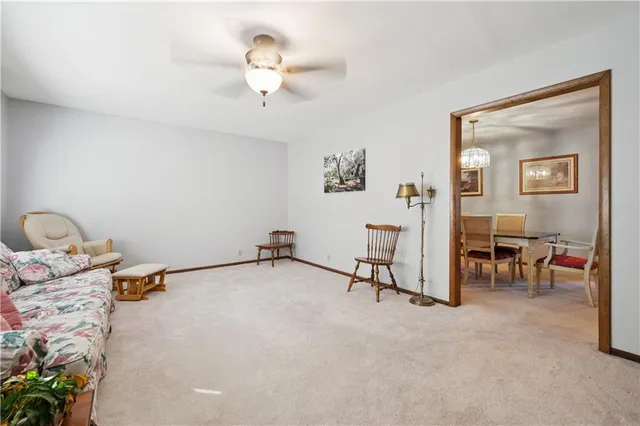 $299,900 | 1314 Northeast 58th Street, Gladstone, MO 64118