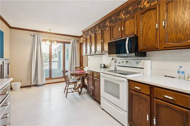 $299,900 | 1314 Northeast 58th Street, Gladstone, MO 64118