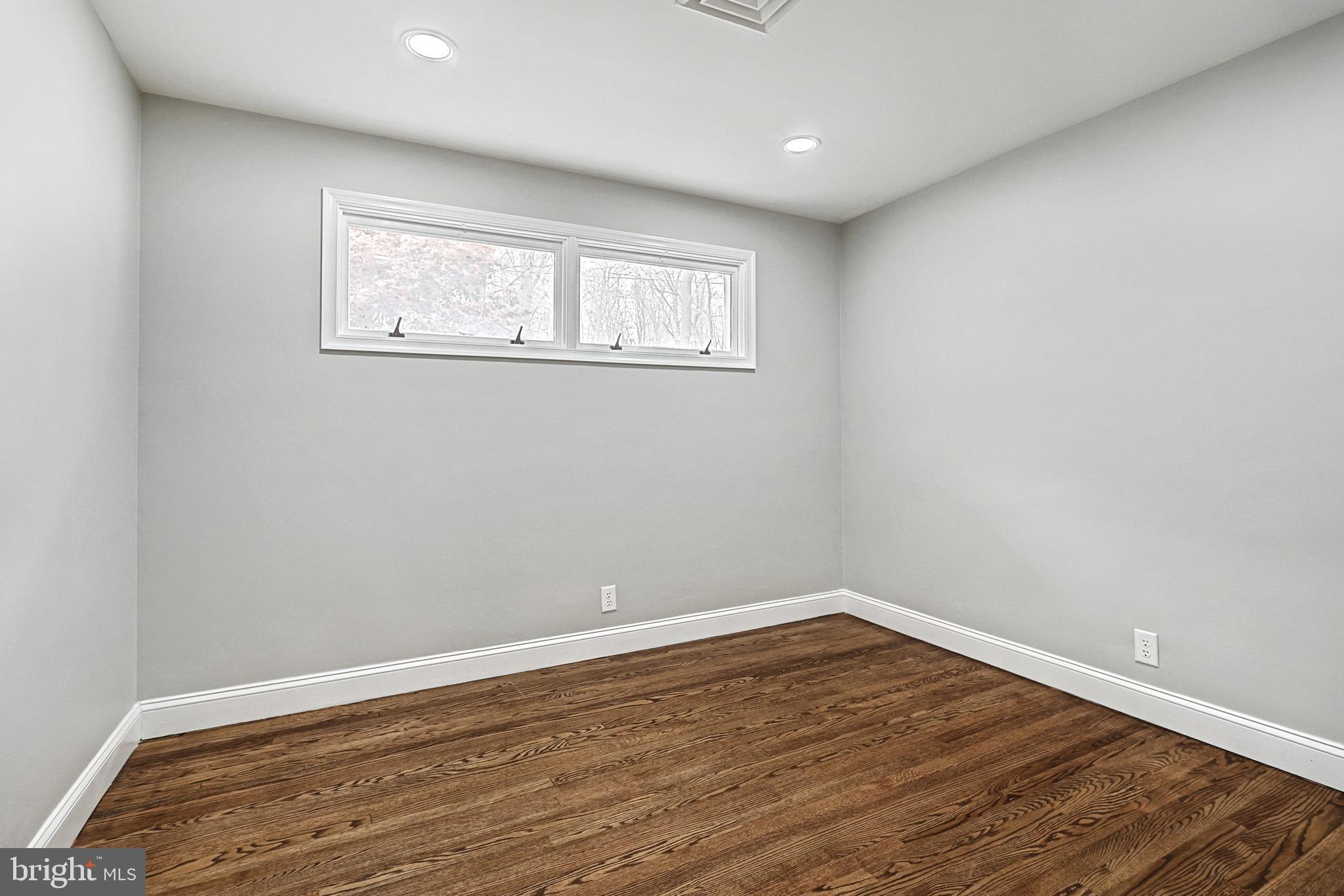 4 Merrin Road York, PA 17402 - Photo 16 of 38 Gallery Image 16