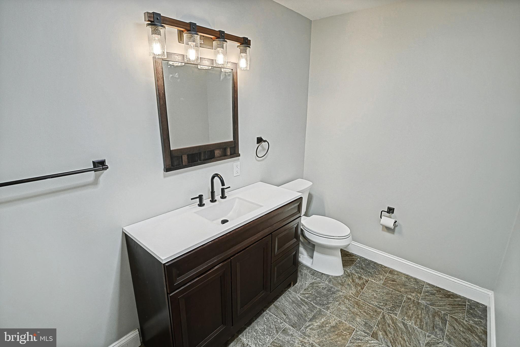 4 Merrin Road York, PA 17402 - Photo 21 of 38 Gallery Image 21