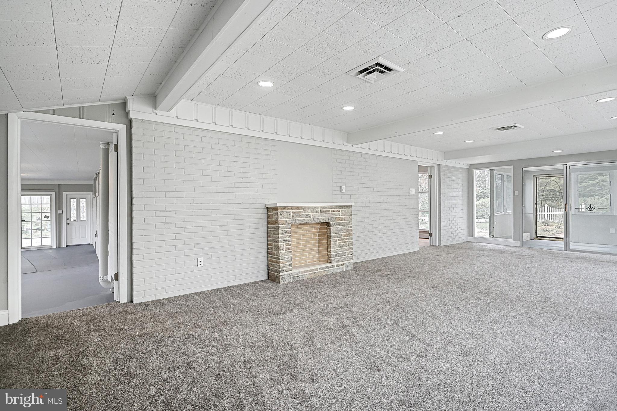 4 Merrin Road York, PA 17402 - Photo 6 of 38 Gallery Image 6