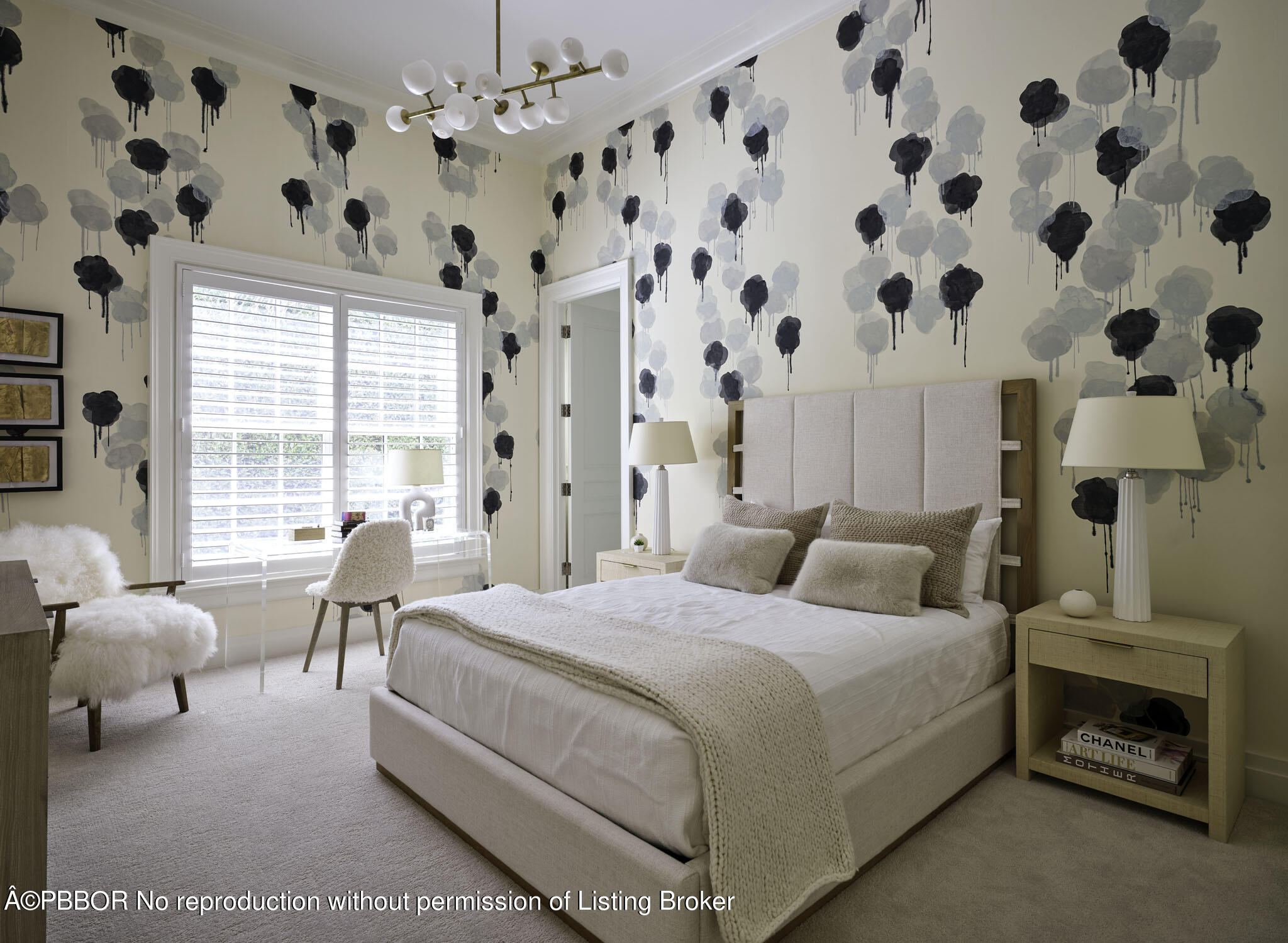 234 Eden Road Palm Beach, FL 33480 - Photo 16 of 40 20240509_PB_234Eden_013
