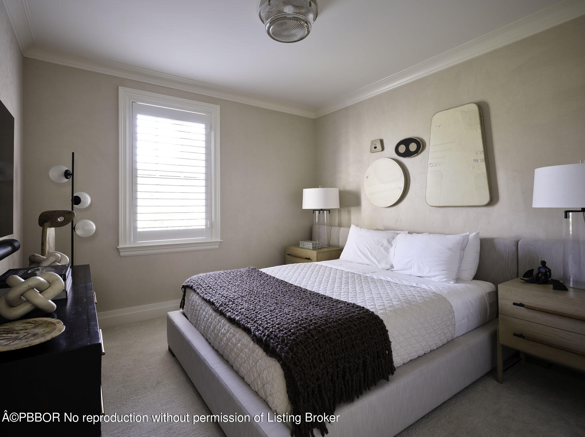 234 Eden Road Palm Beach, FL 33480 - Photo 24 of 40 20240509_PB_234Eden_019