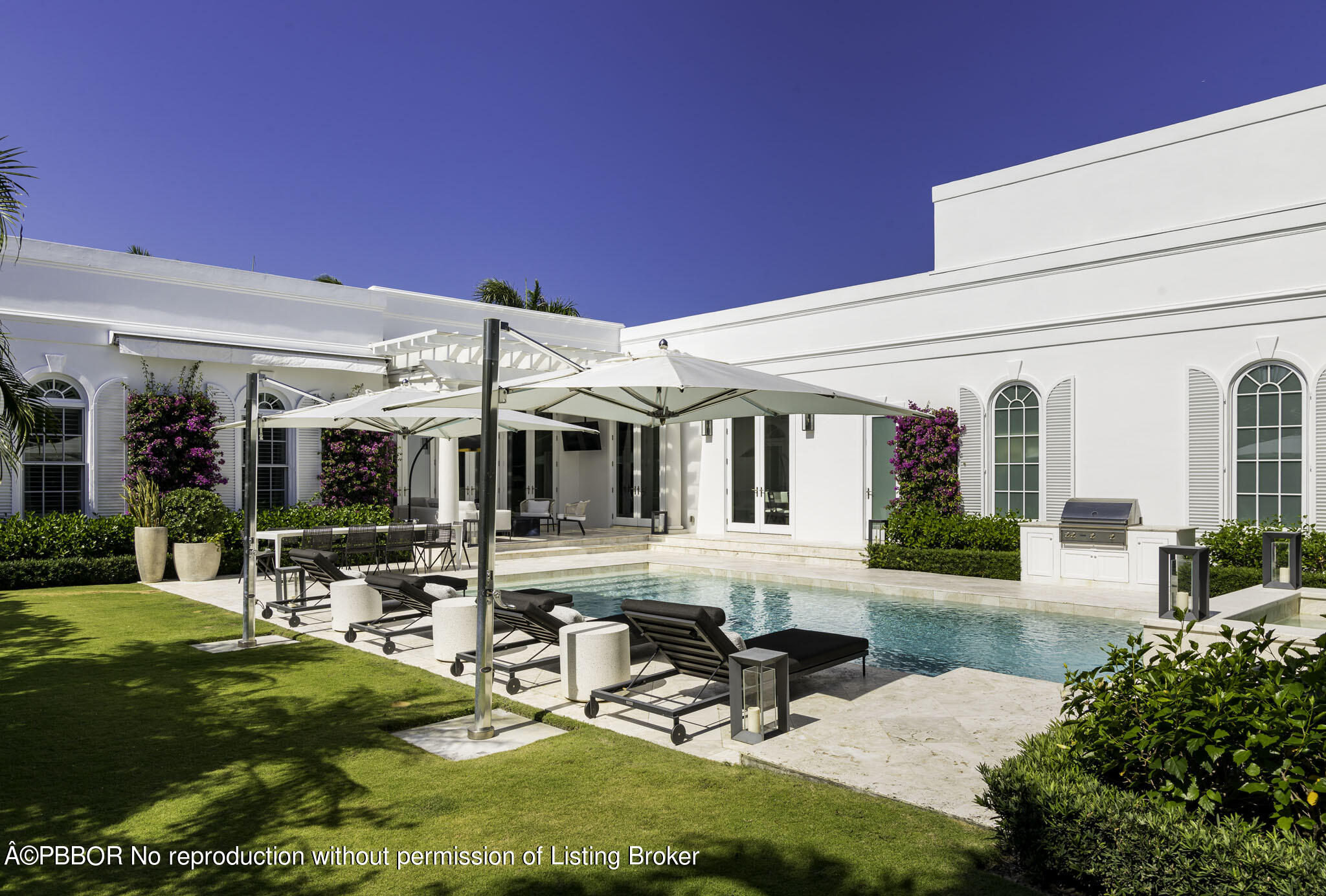 234 Eden Road Palm Beach, FL 33480 - Photo 25 of 40 20240509_PB_234Eden_030