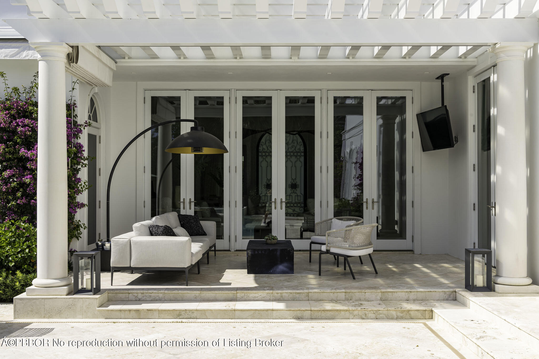 234 Eden Road Palm Beach, FL 33480 - Photo 28 of 40 20240509_PB_234Eden_035
