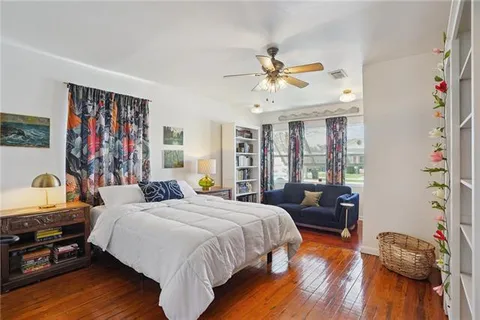 $208,000 | 541 Warrington Drive, New Orleans, LA 70122