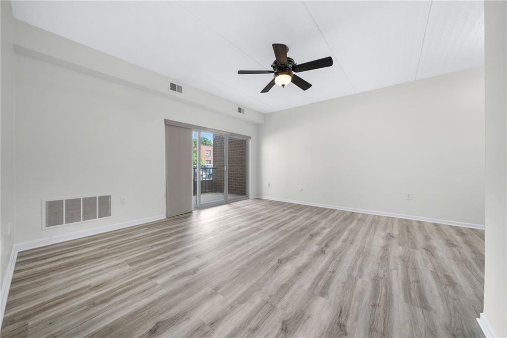 5600 Munhall Road, Unit 201 Pittsburgh, PA 15217 - Photo 12 of 49