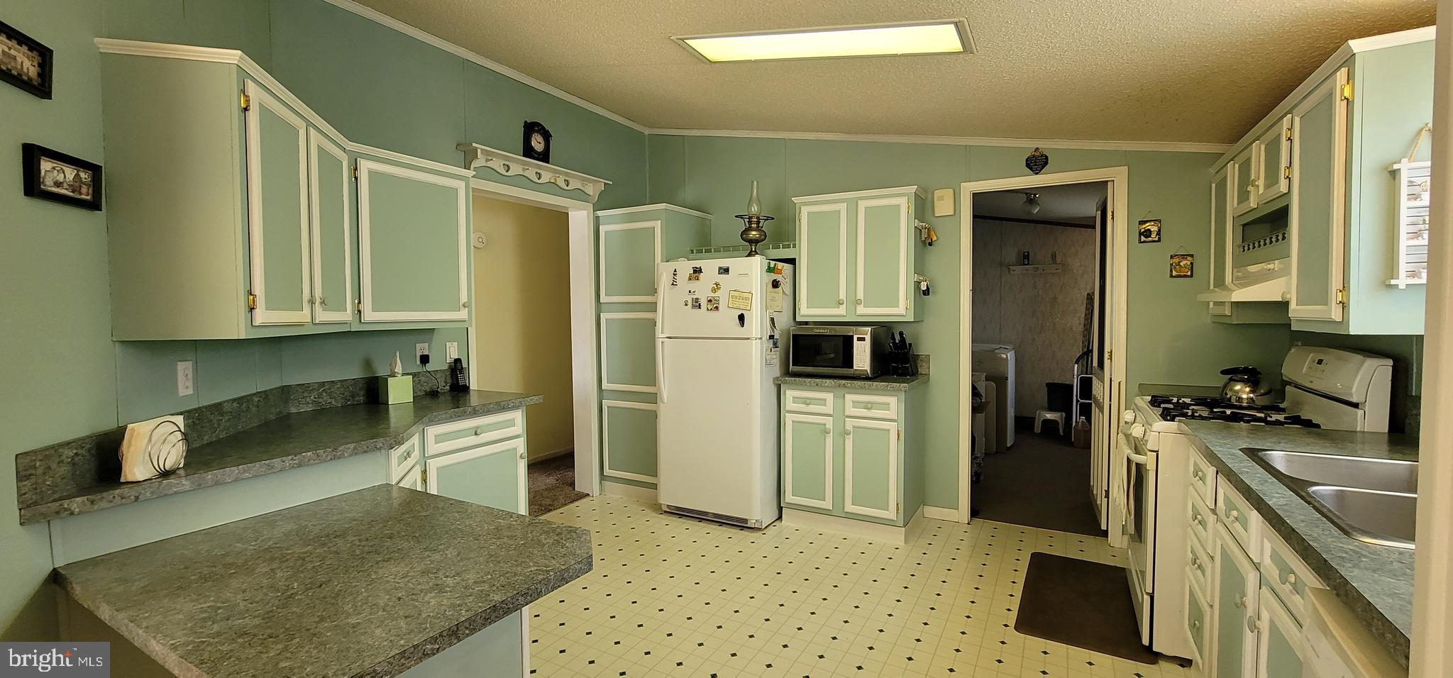 141 Country Lane Buena, NJ 08310 - Photo 12 of 33