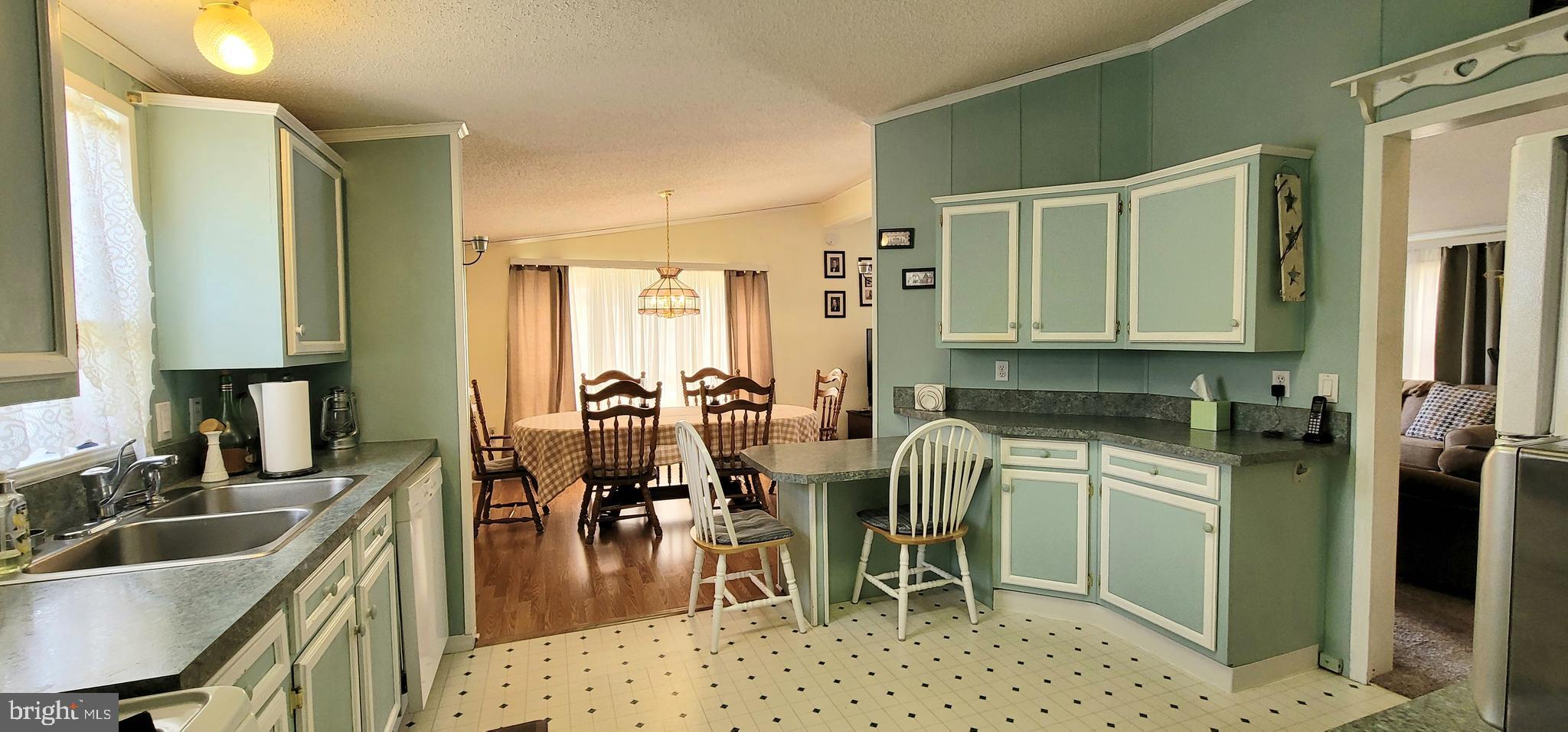141 Country Lane Buena, NJ 08310 - Photo 8 of 33