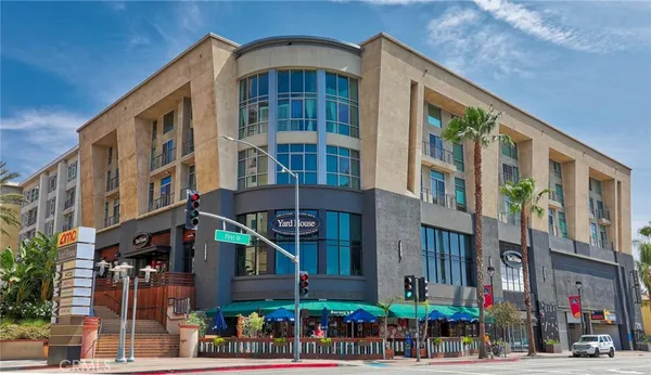$705,000 | 250 North 1st Street, Unit 326, Burbank, CA 91502