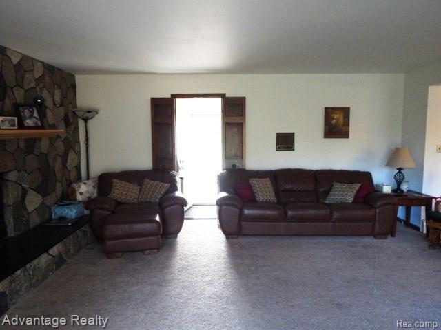 54095 Baker Road New Baltimore, MI 48047 - Photo 15 of 57 DSCN5540.JPG