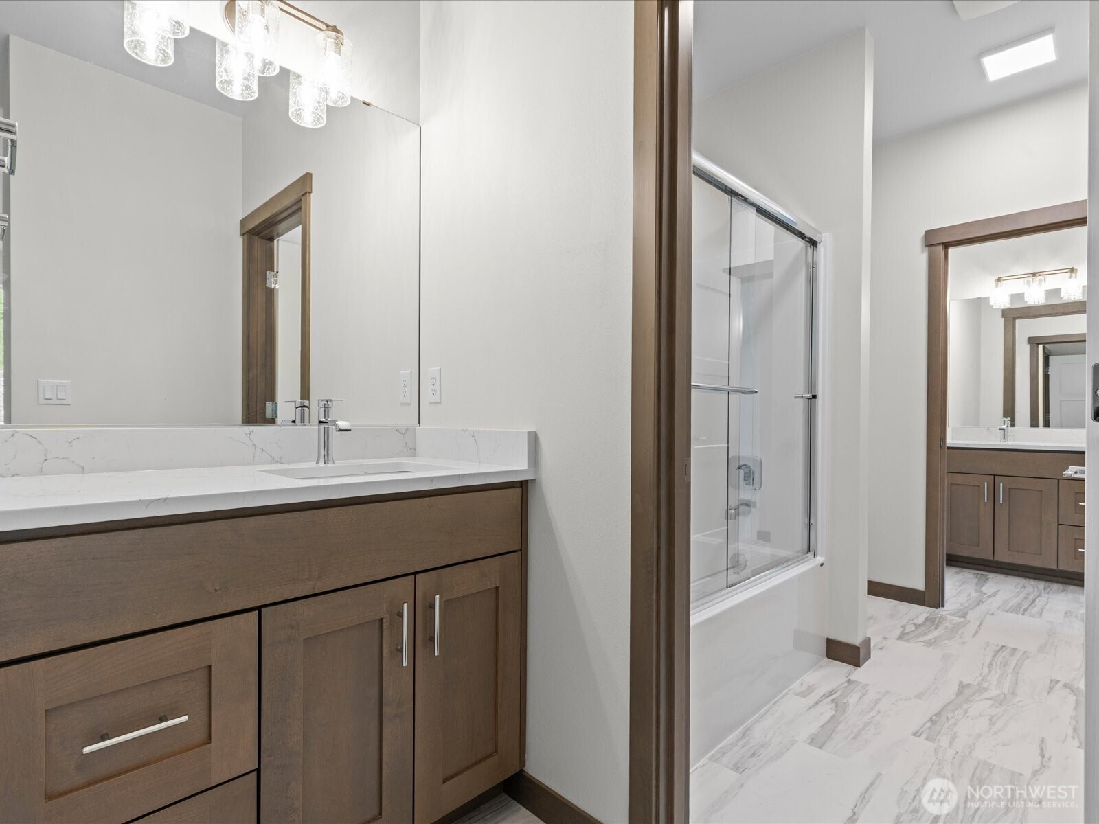 9207 Northeast 175th Street, Unit B Bothell, WA 98011 - Photo 25 of 35