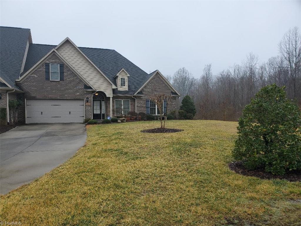 2216 Renaissance Lane High Point, NC 27262 - Photo 2 of 17 Gallery Image 2