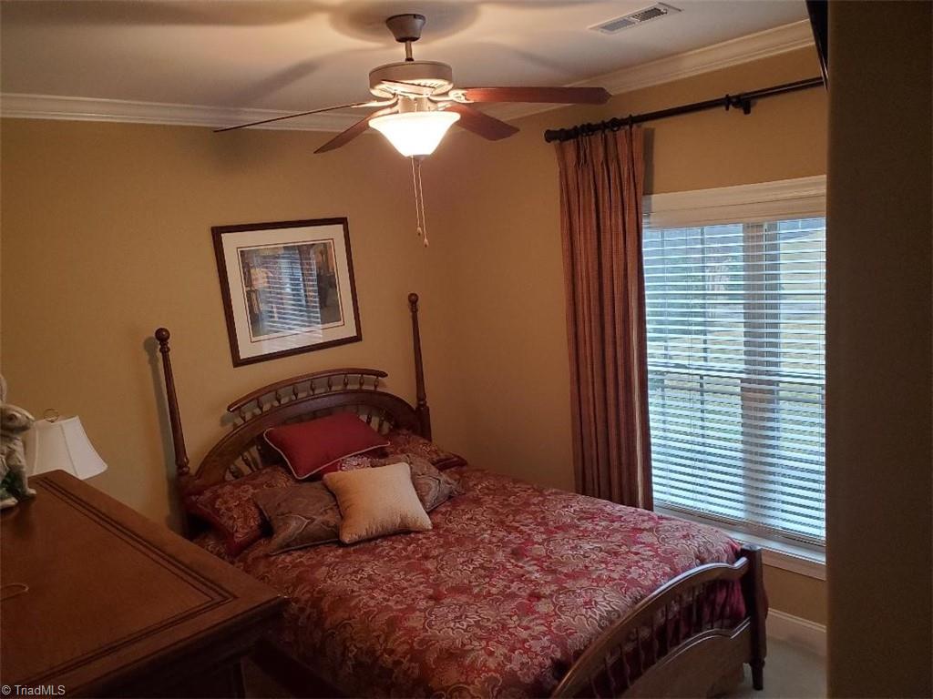 2216 Renaissance Lane High Point, NC 27262 - Photo 13 of 17 Gallery Image 13