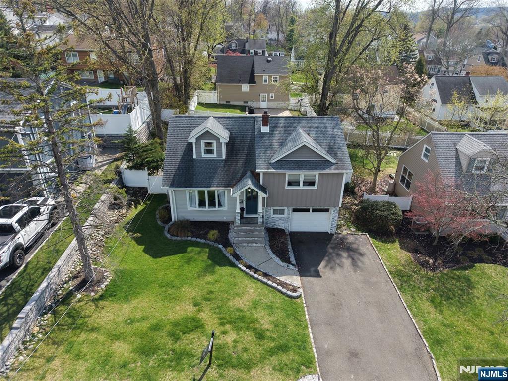 11 Westland Road Verona, NJ 07044 - Photo 29 of 29 a aerial view of a house with a yard