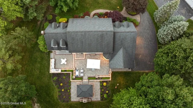 $1,049,000 | 428 Ridgehill Road, Guilderland, NY 12303