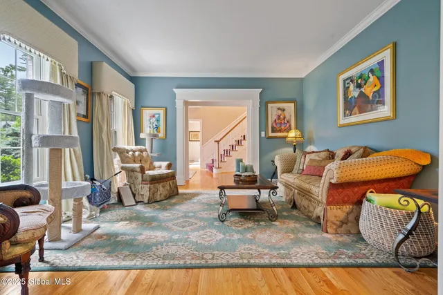 $1,049,000 | 428 Ridgehill Road, Guilderland, NY 12303