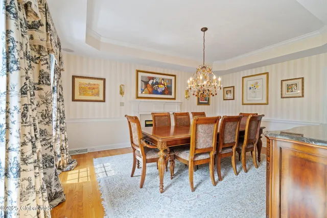 $1,049,000 | 428 Ridgehill Road, Guilderland, NY 12303