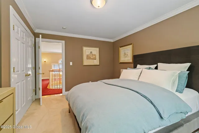 $1,049,000 | 428 Ridgehill Road, Guilderland, NY 12303