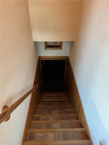 $190,000 | 322 Gray Ridge Road, Hale, MO 64643