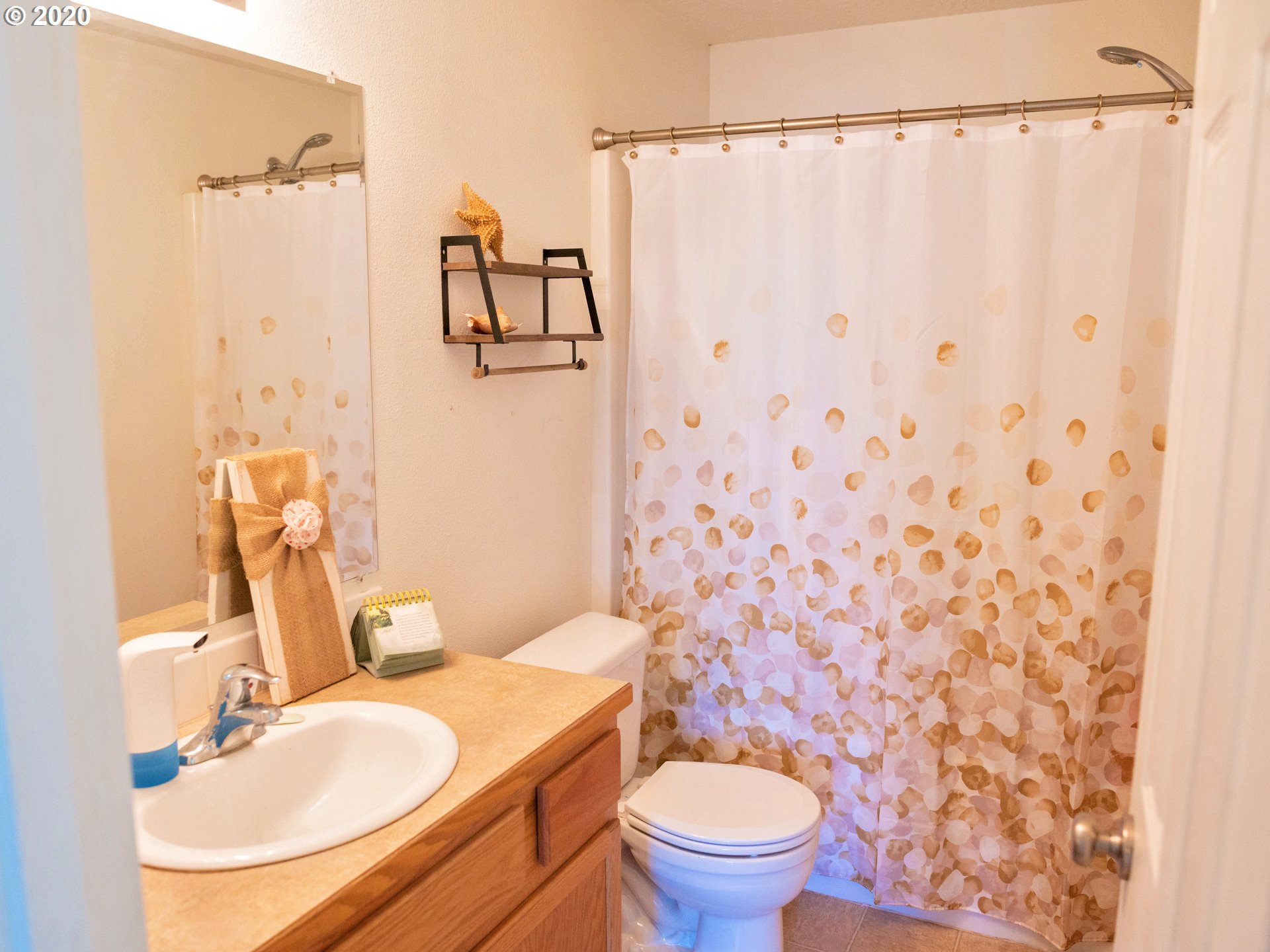 4542 Aster Street Springfield, OR 97478 - Photo 12 of 24 Gallery Image 12