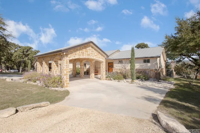 a house view with a outdoor space