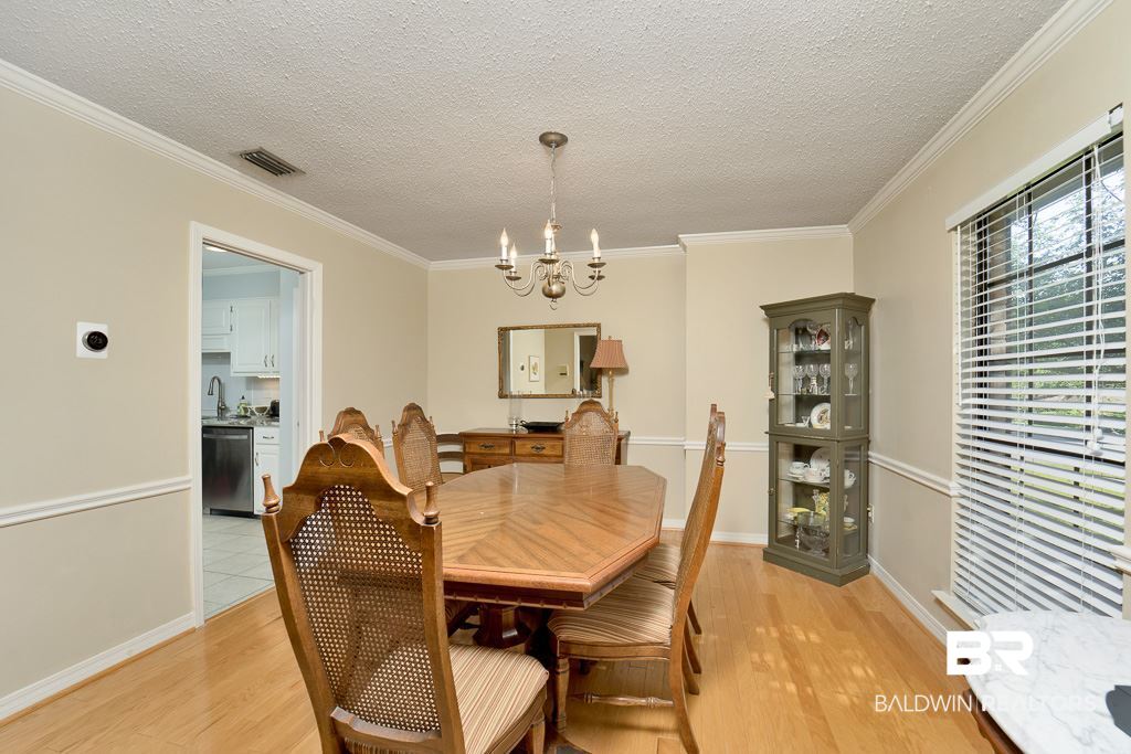 1050 Regal Drive Mobile, AL 36609 - Photo 8 of 24