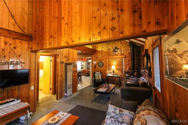 $1,650 | 43016 Sunset Drive, Big Bear Lake, CA 92315