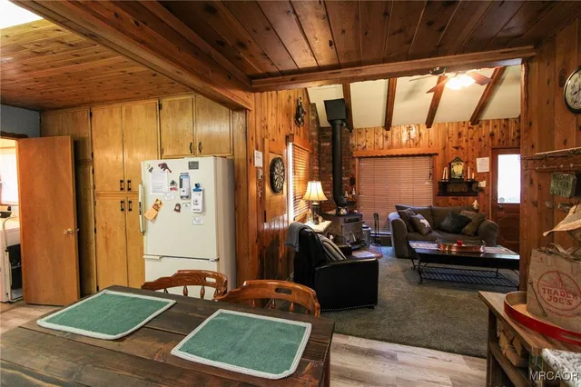 $1,650 | 43016 Sunset Drive, Big Bear Lake, CA 92315