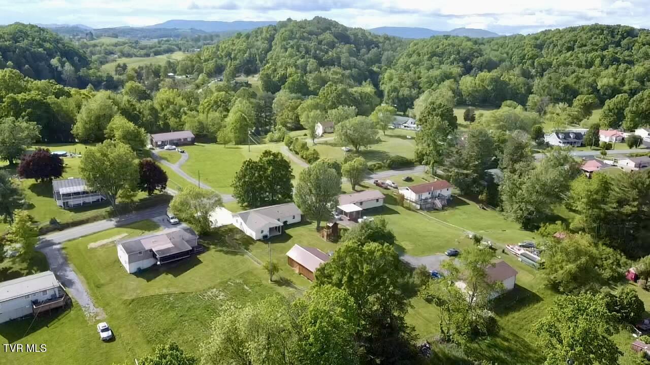 26468 Watauga Road Abingdon, VA 24211 - Photo 25 of 35 2025-05-11-17-03-17-593