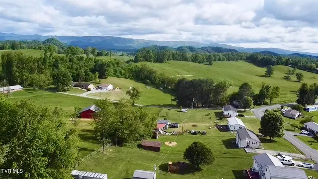 $295,000 | 26468 Watauga Road, Abingdon, VA 24211