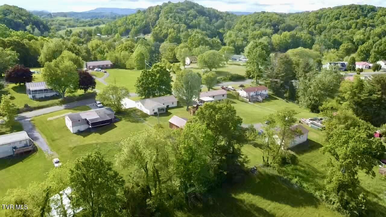 26468 Watauga Road Abingdon, VA 24211 - Photo 29 of 35 2025-05-11-17-03-26-616