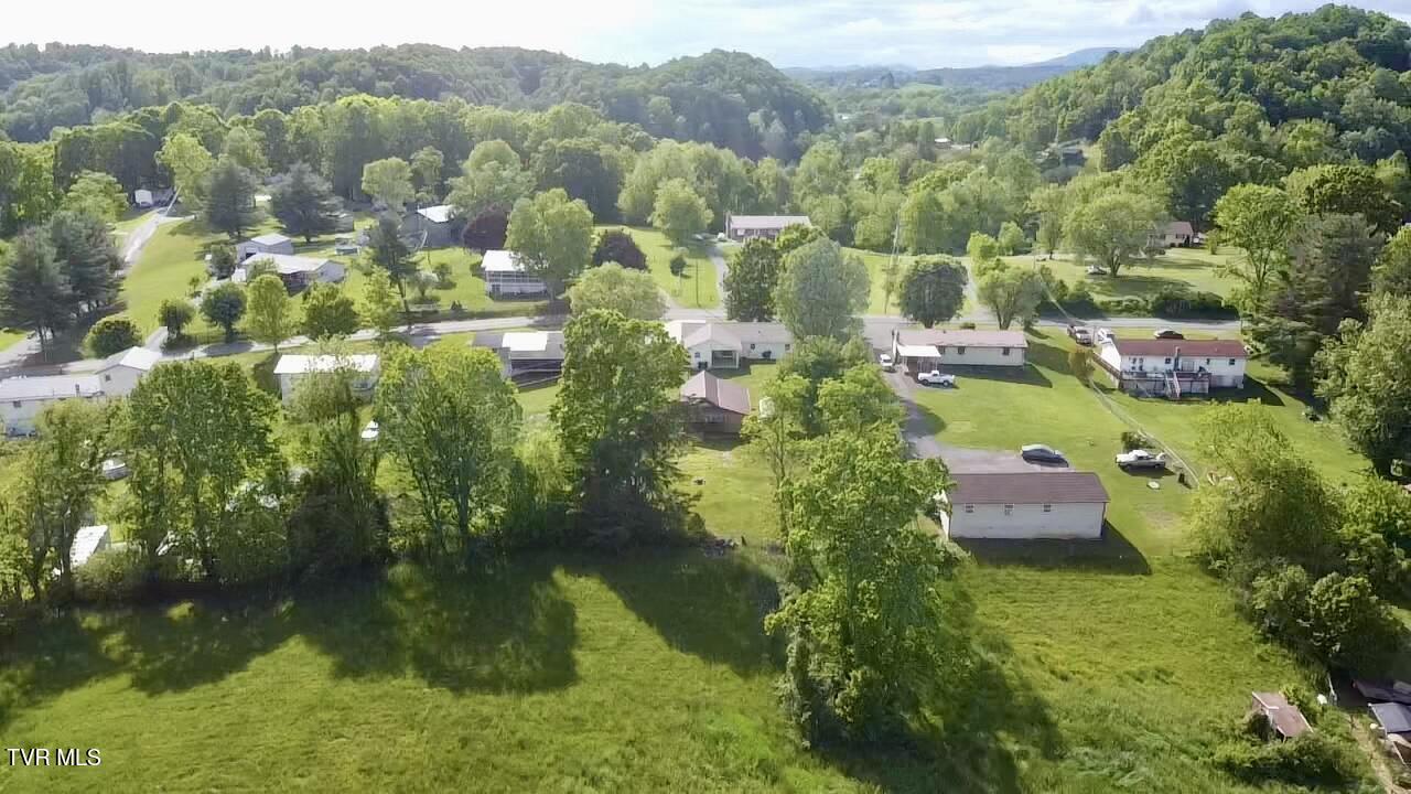 26468 Watauga Road Abingdon, VA 24211 - Photo 30 of 35 2025-05-11-17-03-44-753