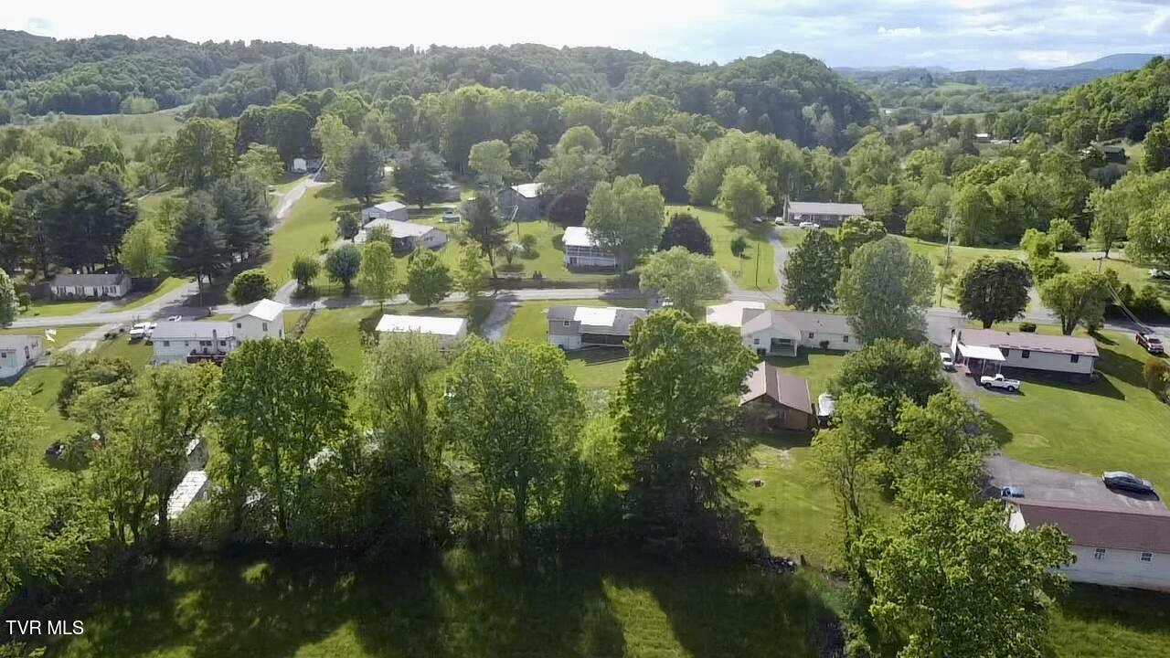 26468 Watauga Road Abingdon, VA 24211 - Photo 31 of 35 2025-05-11-17-04-16-471