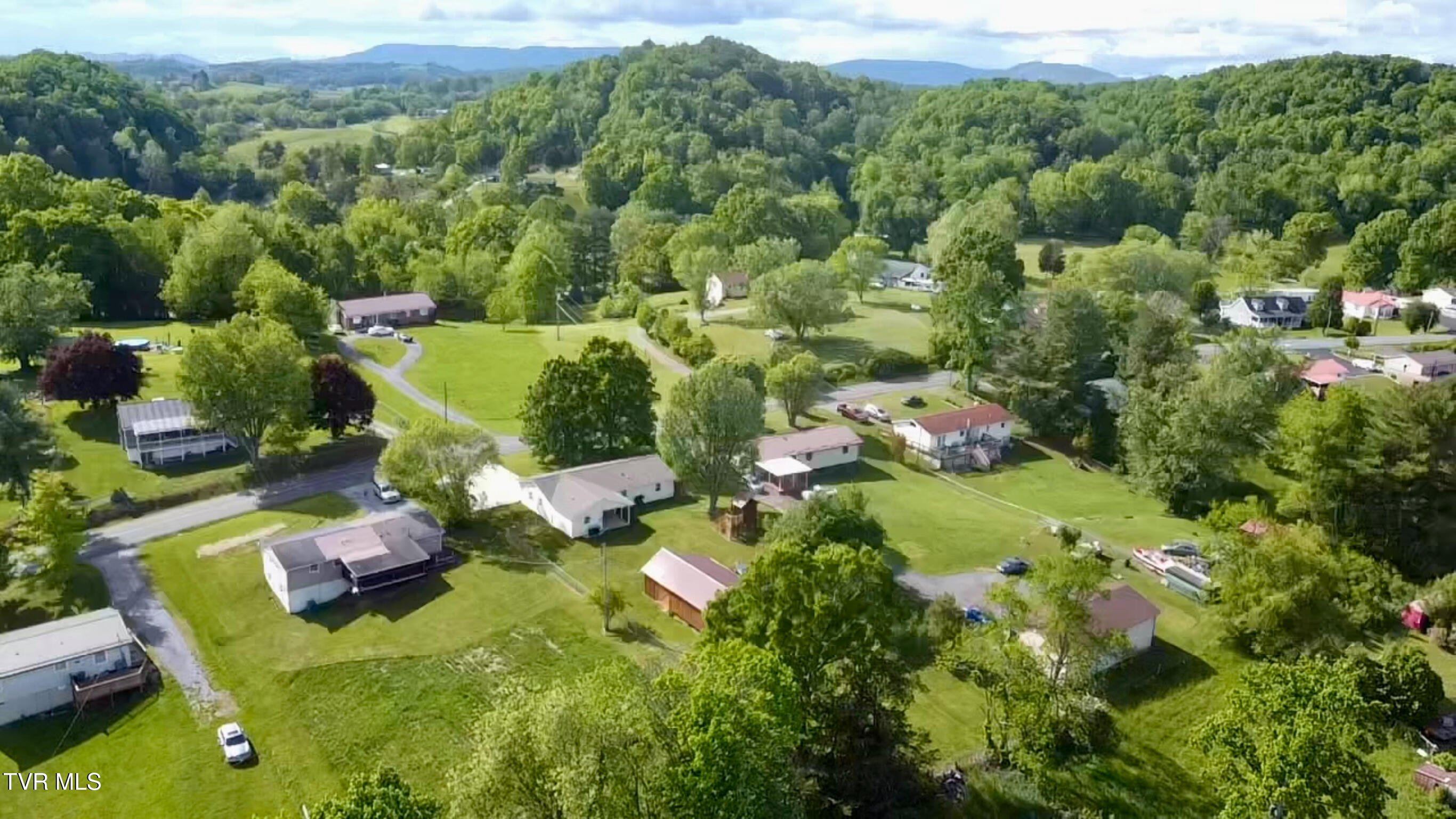 26468 Watauga Road Abingdon, VA 24211 - Photo 33 of 35 IMG_1436