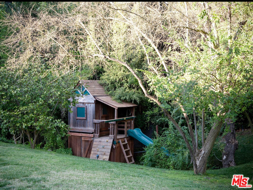 3326 Fryman Road Studio City, CA 91604 - Photo 22 of 27