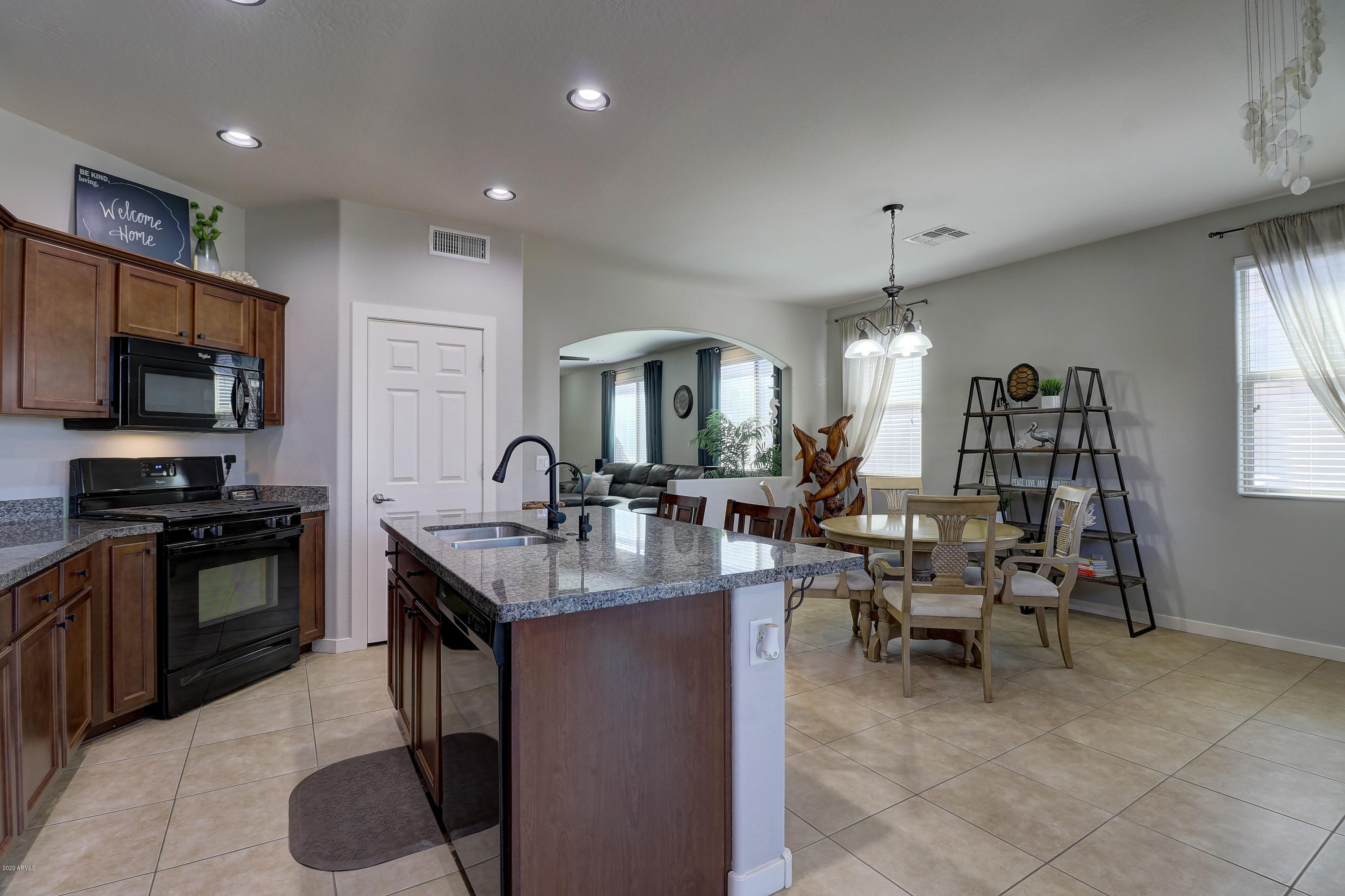 18260 West Hatcher Road Waddell, AZ 85355 - Photo 11 of 36 Kitchen3