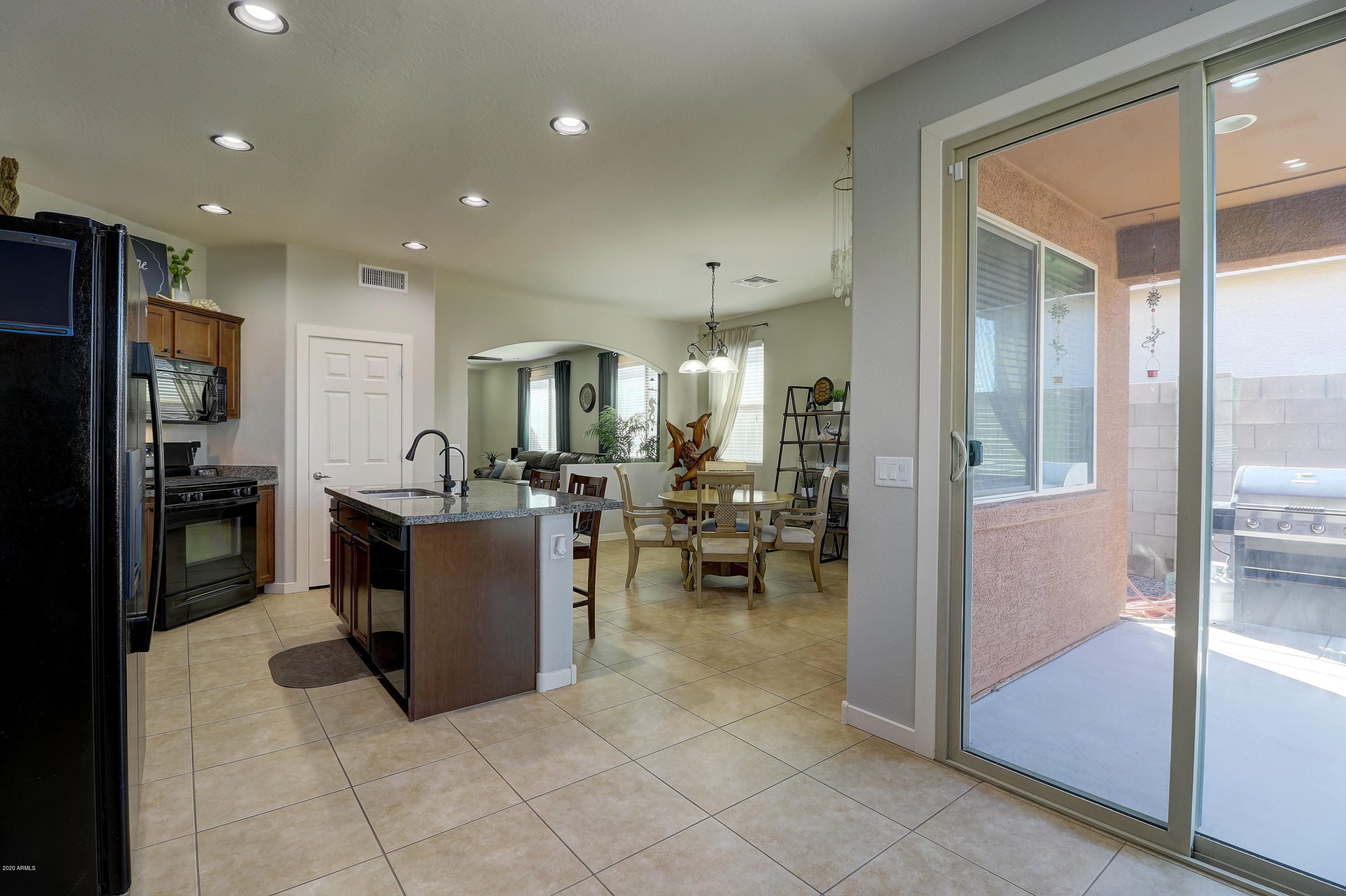 18260 West Hatcher Road Waddell, AZ 85355 - Photo 12 of 36 Kitchen4