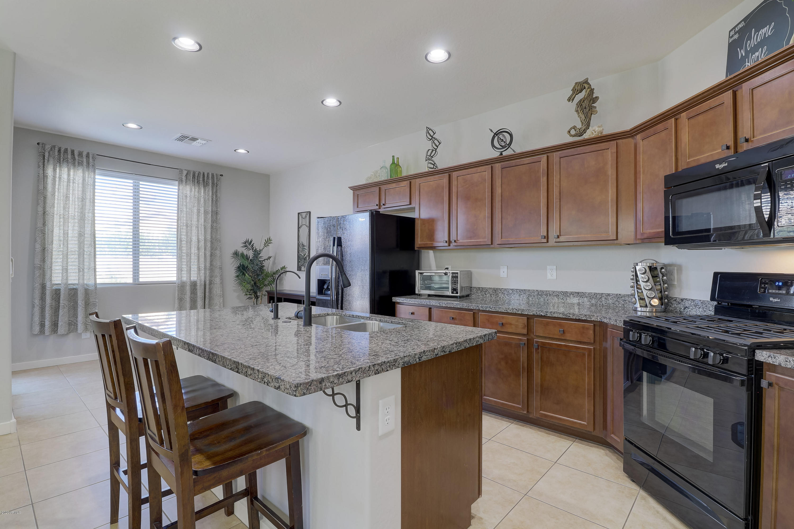 18260 West Hatcher Road Waddell, AZ 85355 - Photo 8 of 36 Kitchen