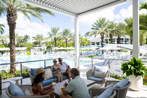 $825,000 | 7768 Lakeside Boulevard, Unit 515, Boca Raton, FL 33434