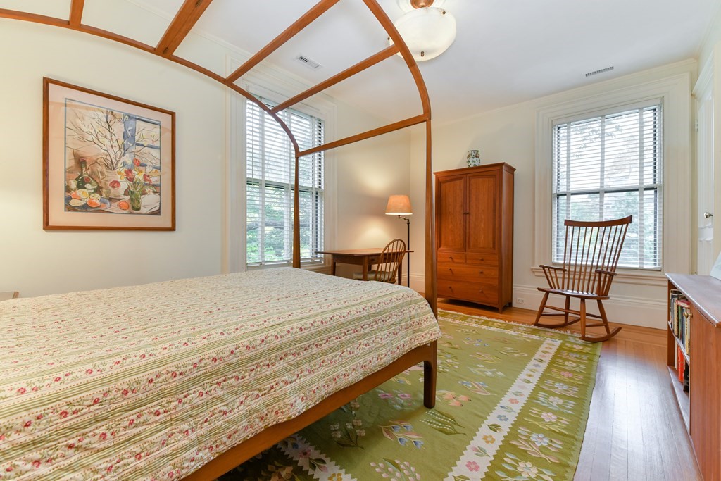 20 Craigie Street Cambridge, MA 02138 - Photo 21 of 30