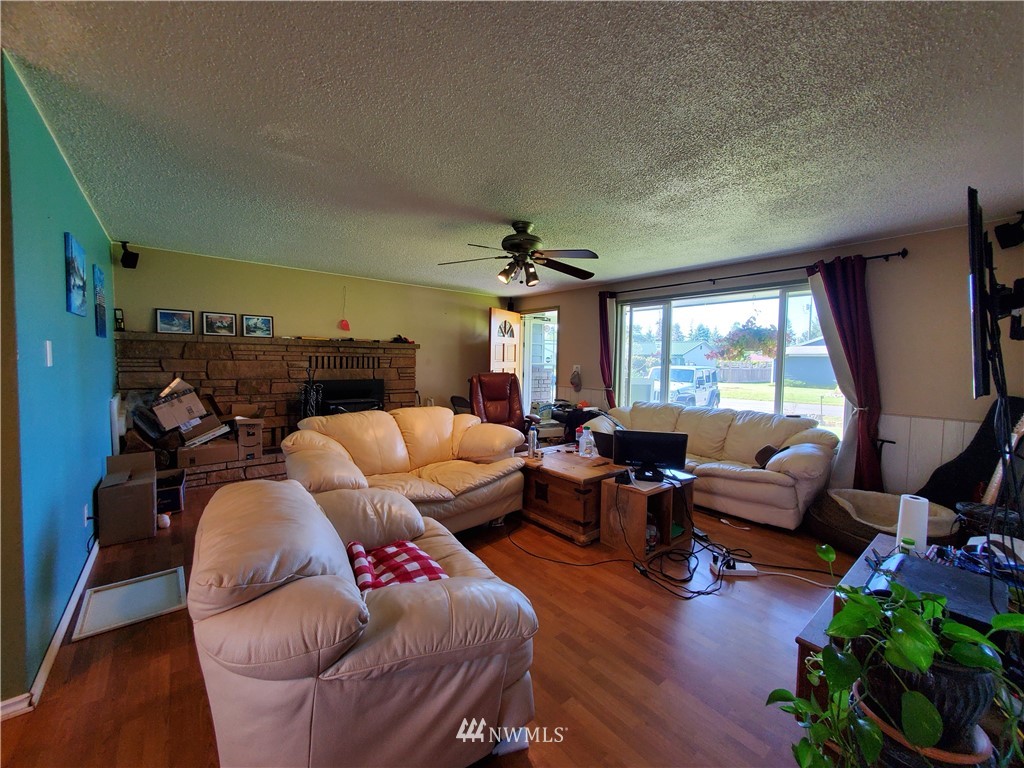 770 J Street Forks, WA 98331 - Photo 2 of 12 Gallery Image 2