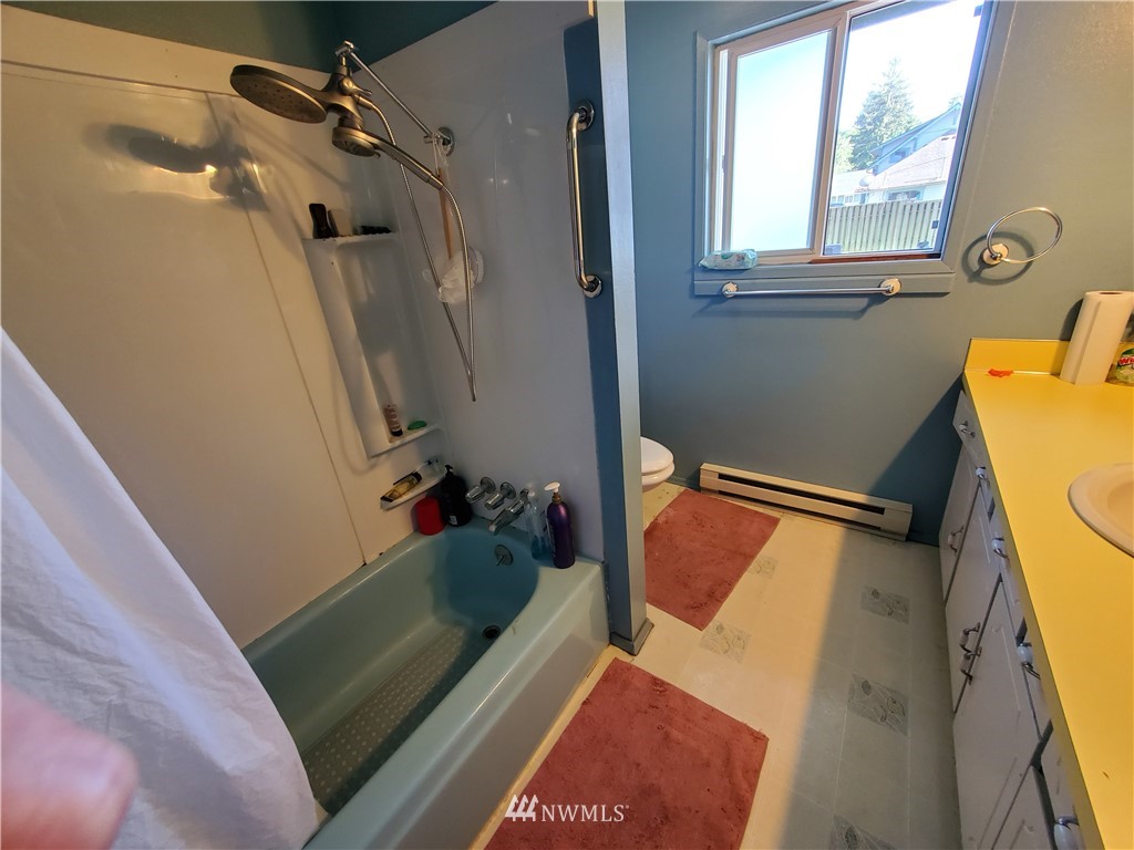 770 J Street Forks, WA 98331 - Photo 8 of 12 Gallery Image 8