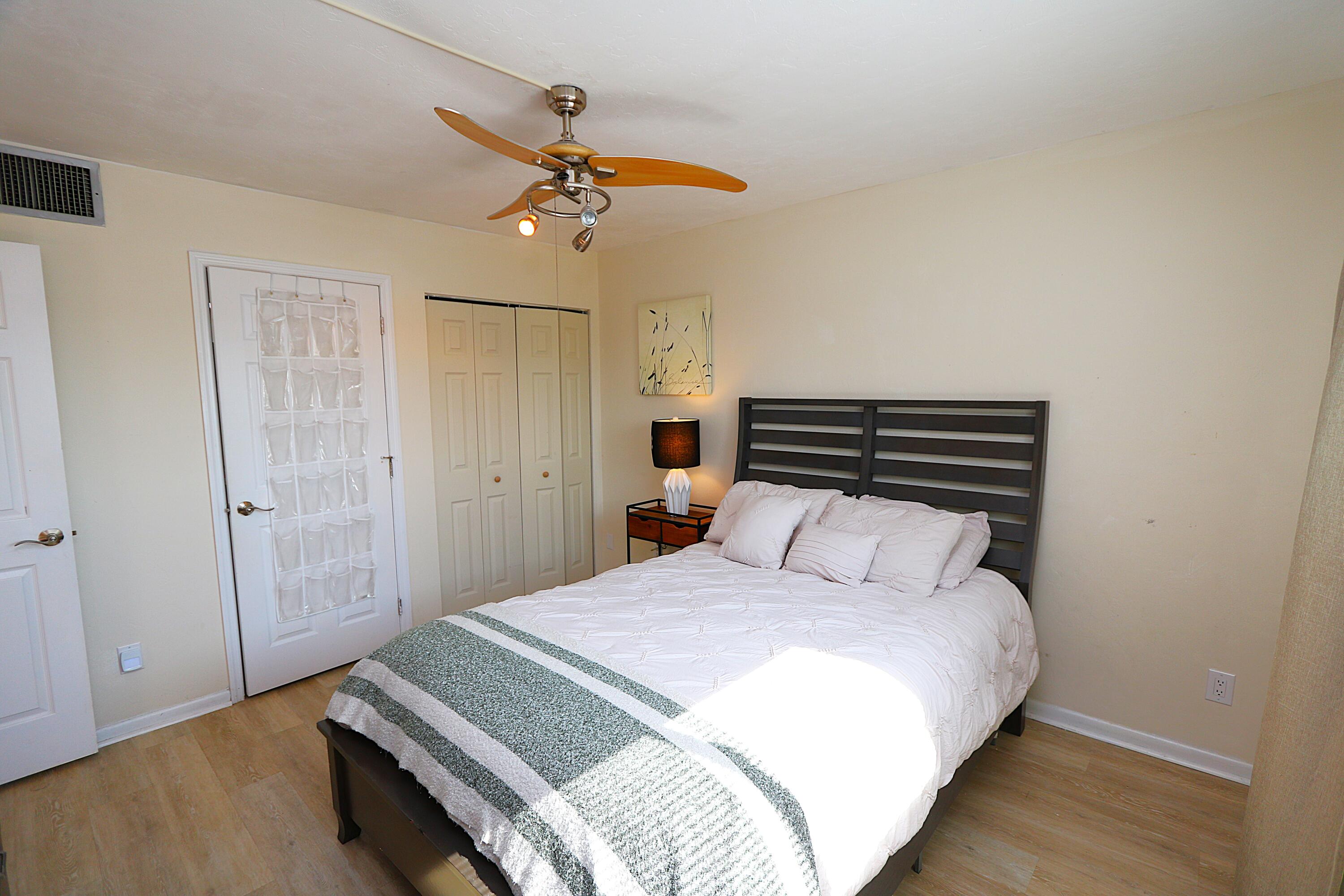1004 Manatee Road, Unit 202 Naples, FL 34114 - Photo 16 of 31 ca