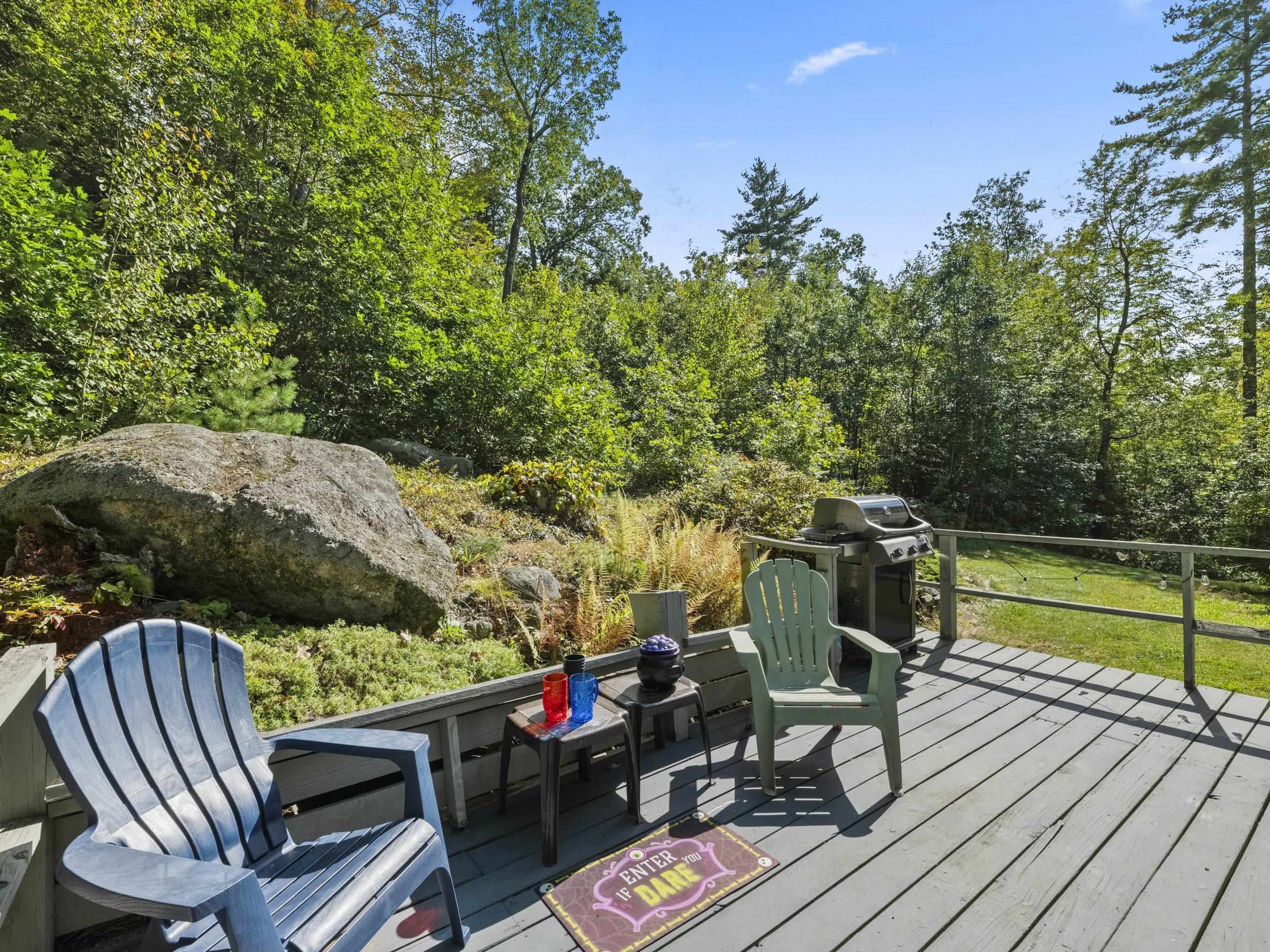 64 Lyndeborough Road Amherst, NH 03031 - Photo 11 of 38